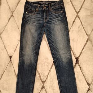 American Eagle jeans size 2